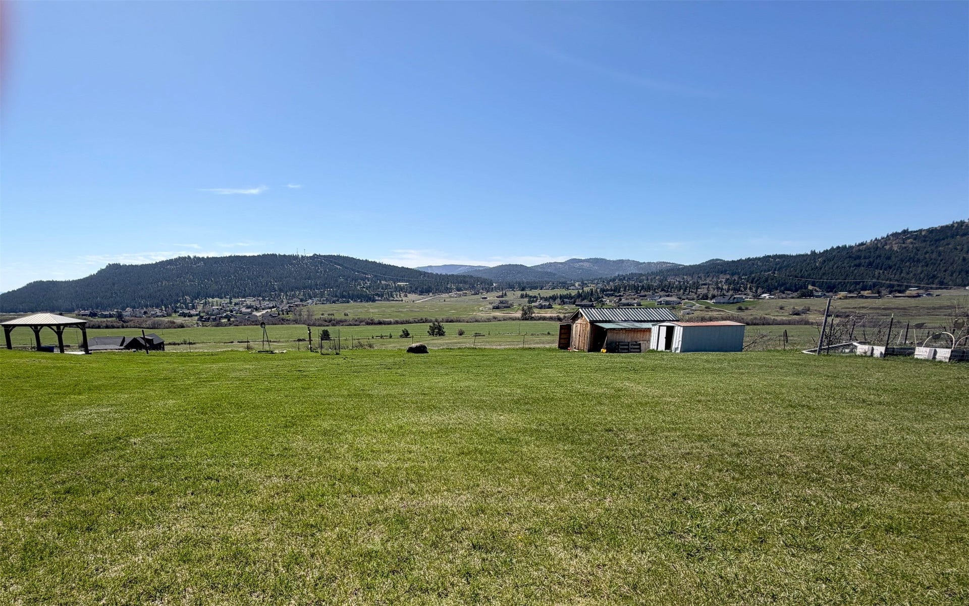 1662 & 1660 US Hwy 2 W, Kalispell, MT 59901