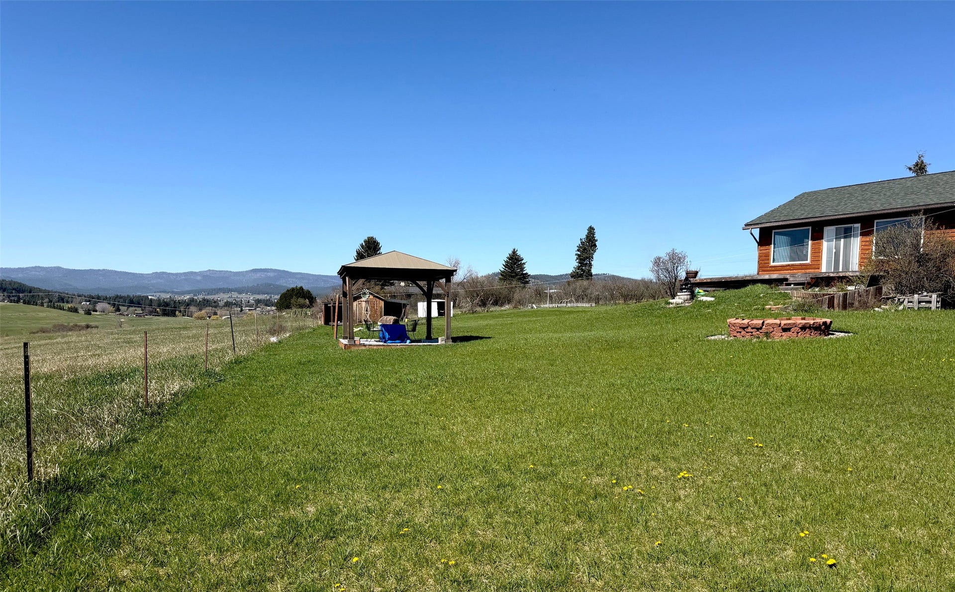 1662 & 1660 US Hwy 2 W, Kalispell, MT 59901