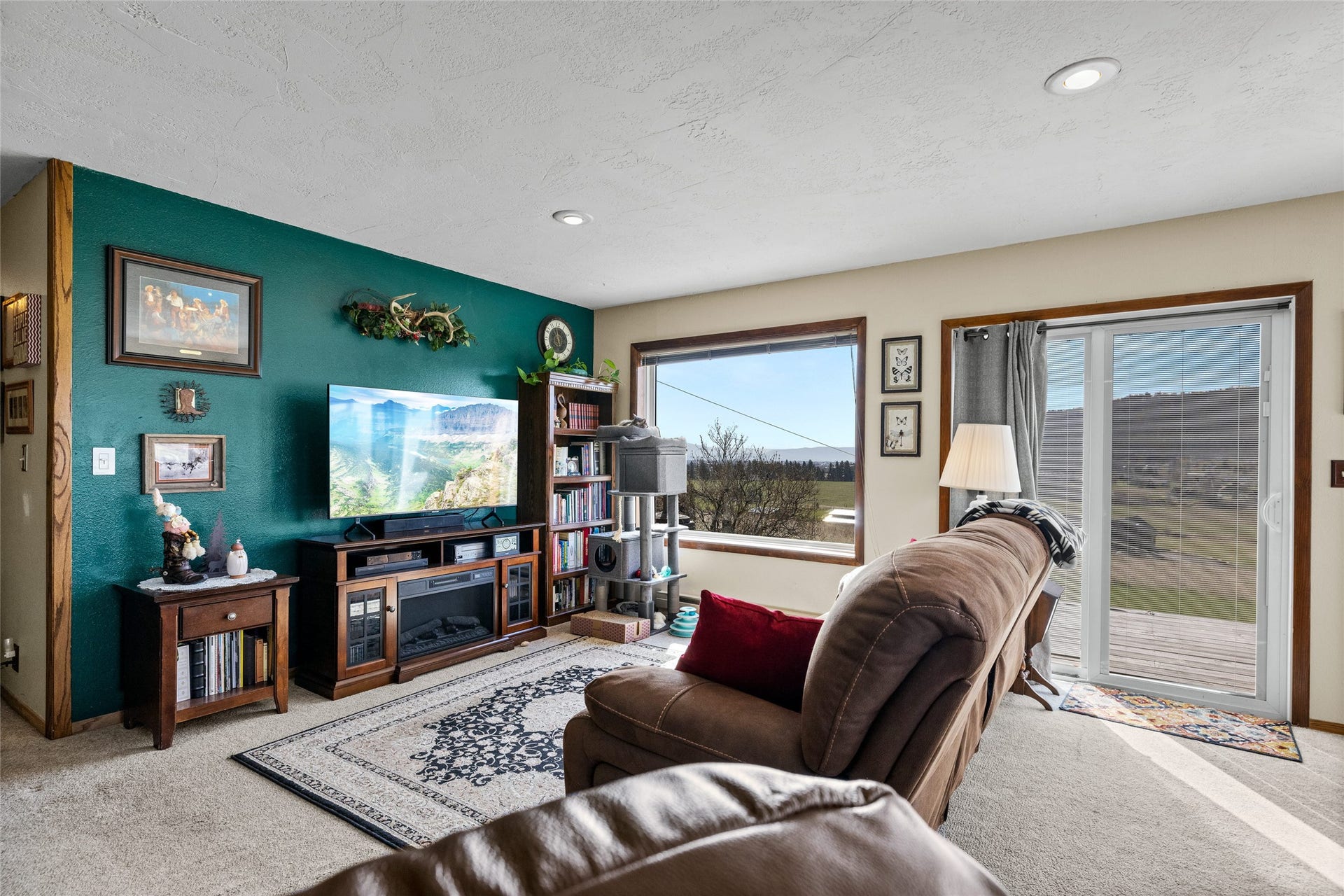 1662 & 1660 US Hwy 2 W, Kalispell, MT 59901