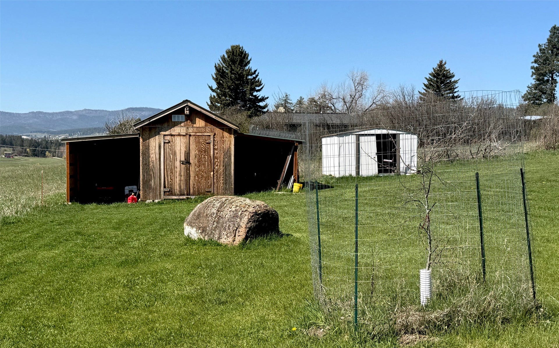 1662 & 1660 US Hwy 2 W, Kalispell, MT 59901