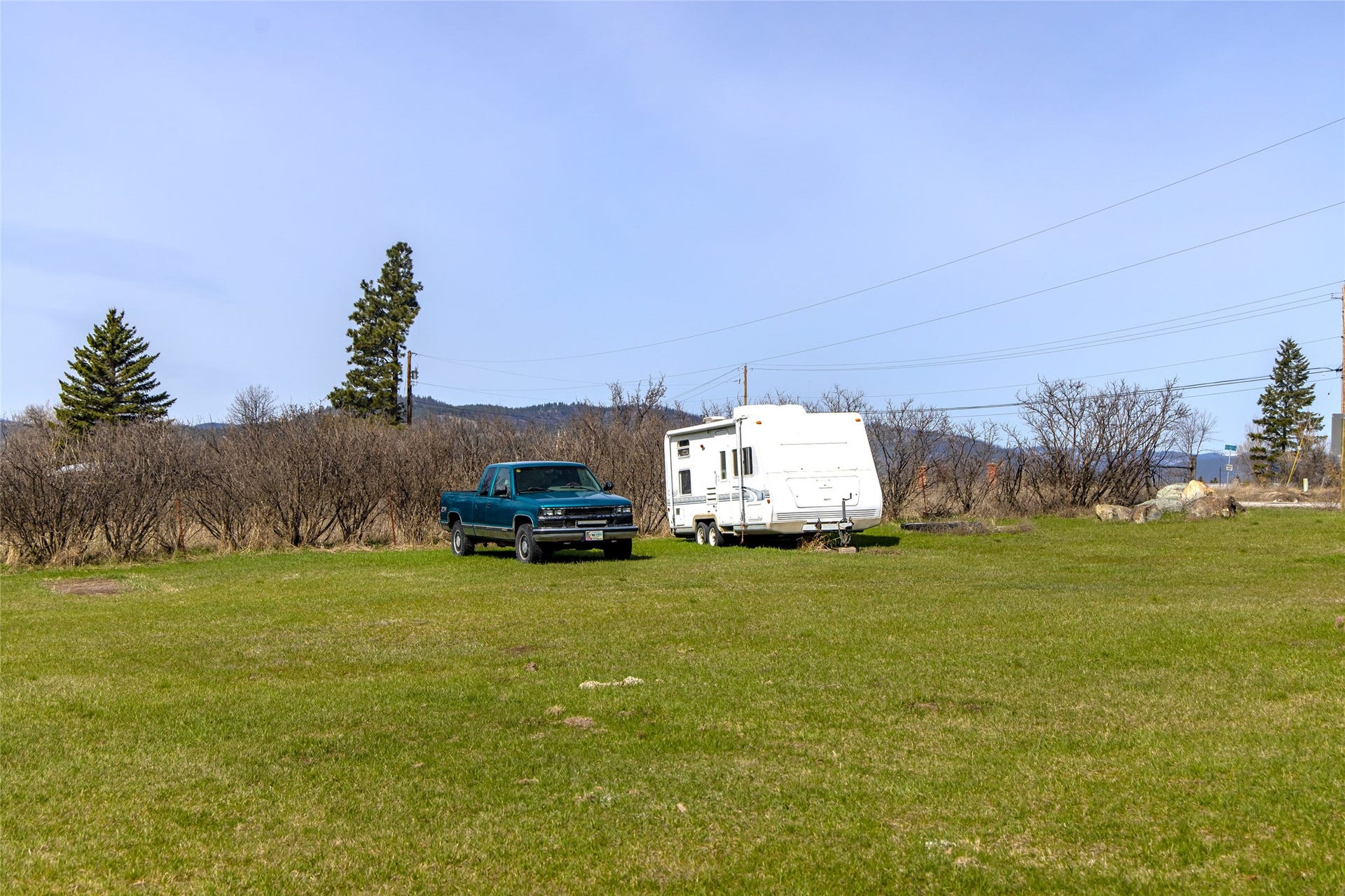 1662 & 1660 US Hwy 2 W, Kalispell, MT 59901