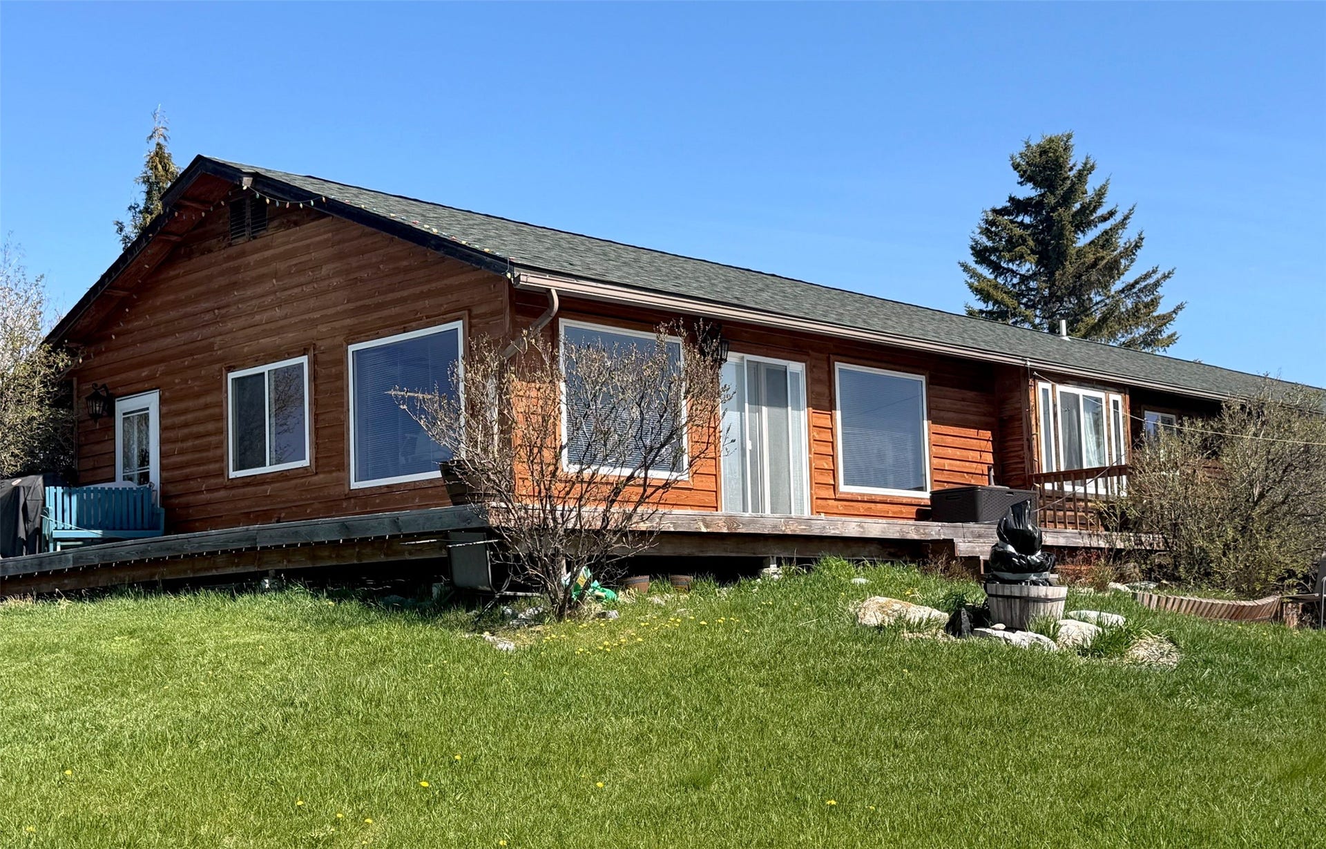 1662 & 1660 US Hwy 2 W, Kalispell, MT 59901