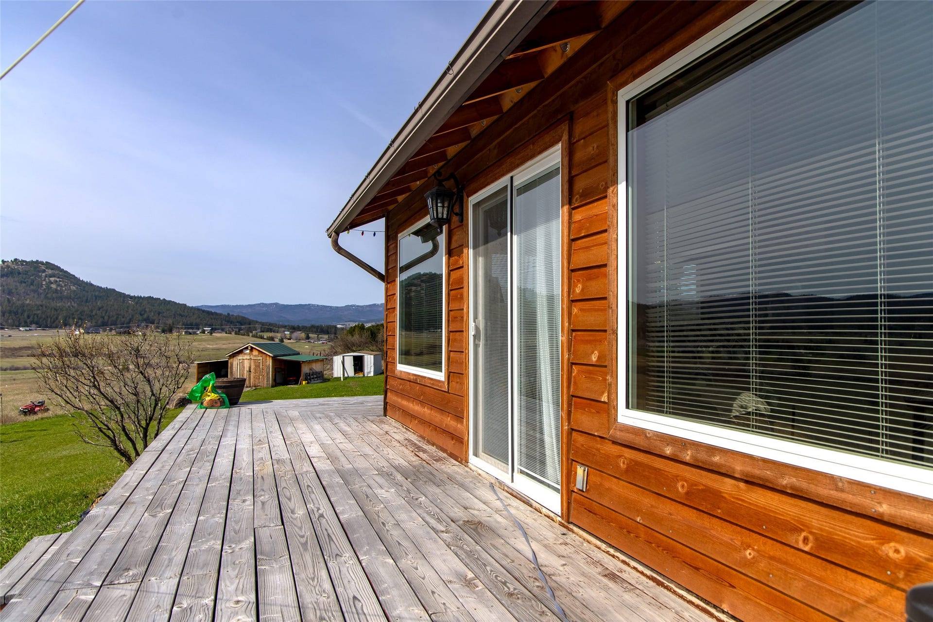 1662 & 1660 US Hwy 2 W, Kalispell, MT 59901