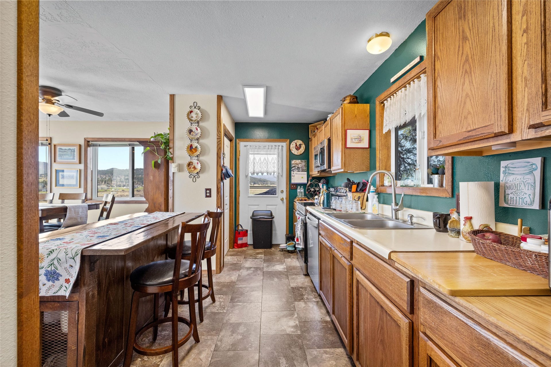 1662 & 1660 US Hwy 2 W, Kalispell, MT 59901