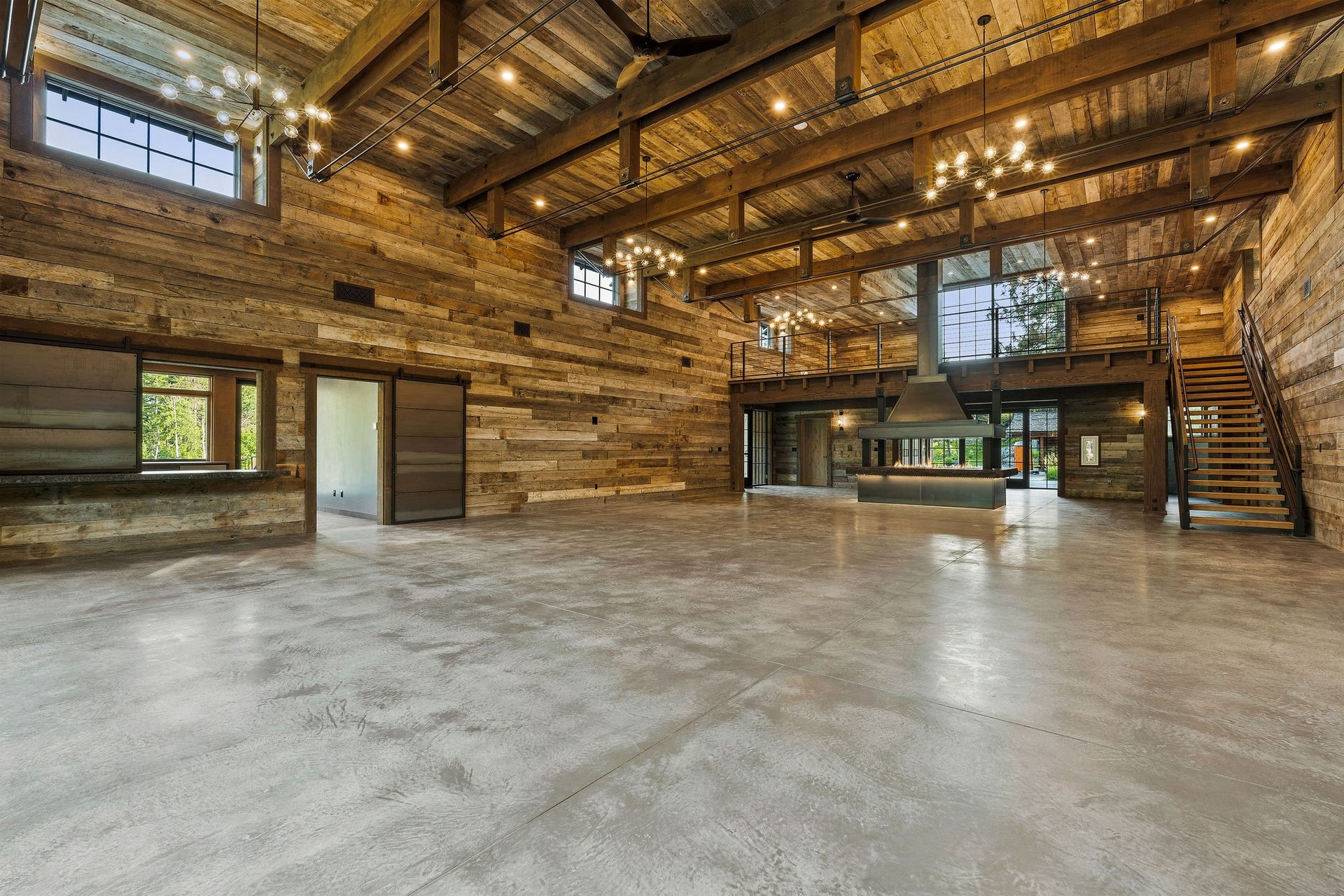 643 Saddlehorn Trail, Bigfork, MT 59911 Saddlehorn Clubhouse/Pool
