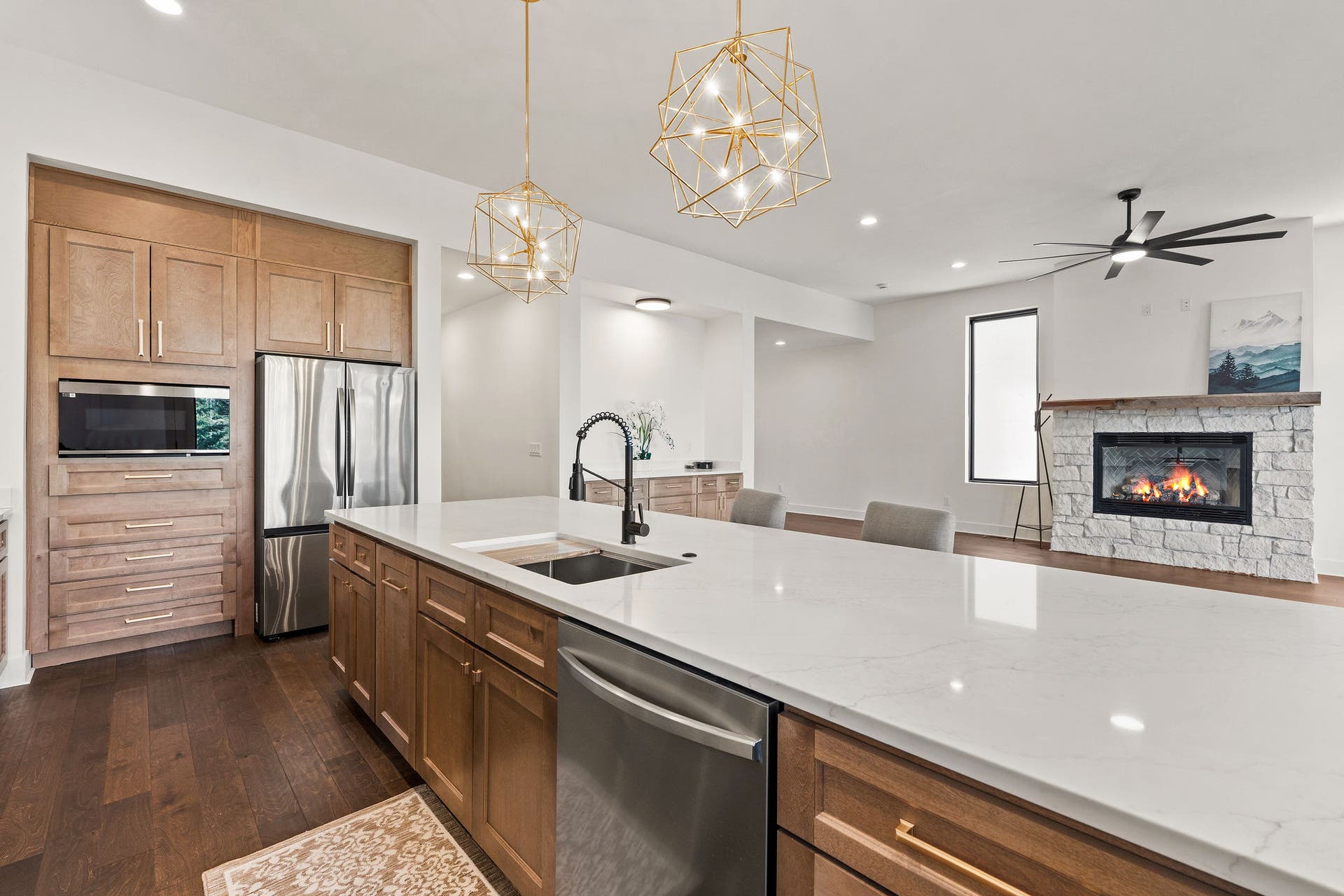 215 Whisper Ridge Drive, Bigfork, MT 59911 215 Whisper Ridge Drive, Bigfork, MT 59911