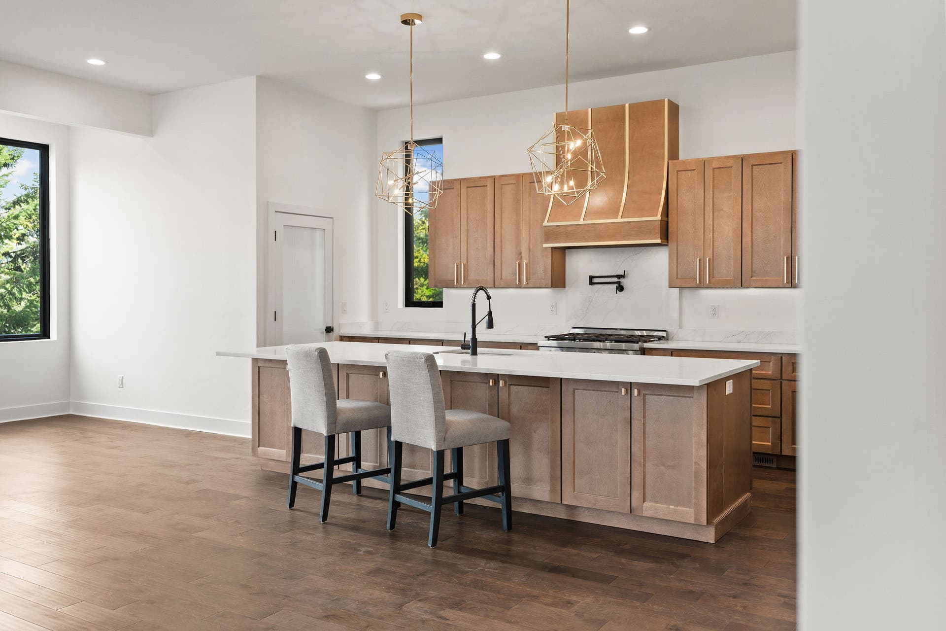 215 Whisper Ridge Drive, Bigfork, MT 59911 215 Whisper Ridge Drive, Bigfork, MT 59911