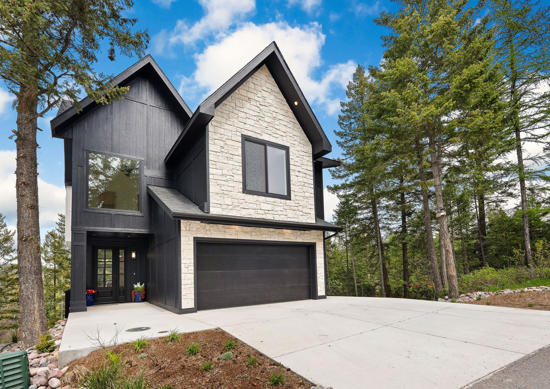 215 Whisper Ridge Drive, Bigfork, MT 59911 215 Whisper Ridge Drive, Bigfork, MT 59911