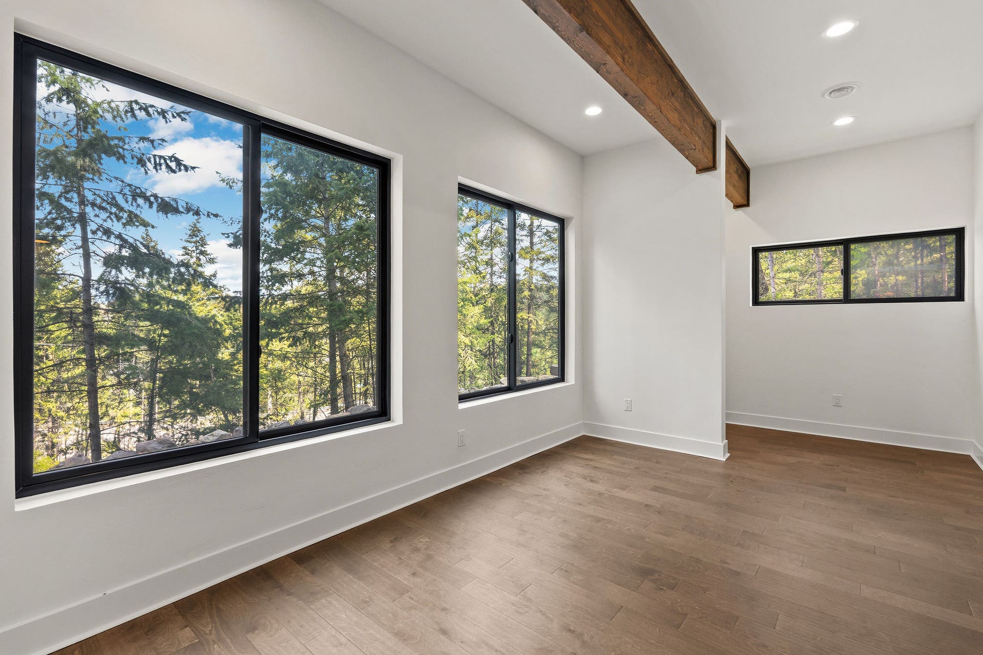 215 Whisper Ridge Drive, Bigfork, MT 59911 215 Whisper Ridge Drive, Bigfork, MT 59911