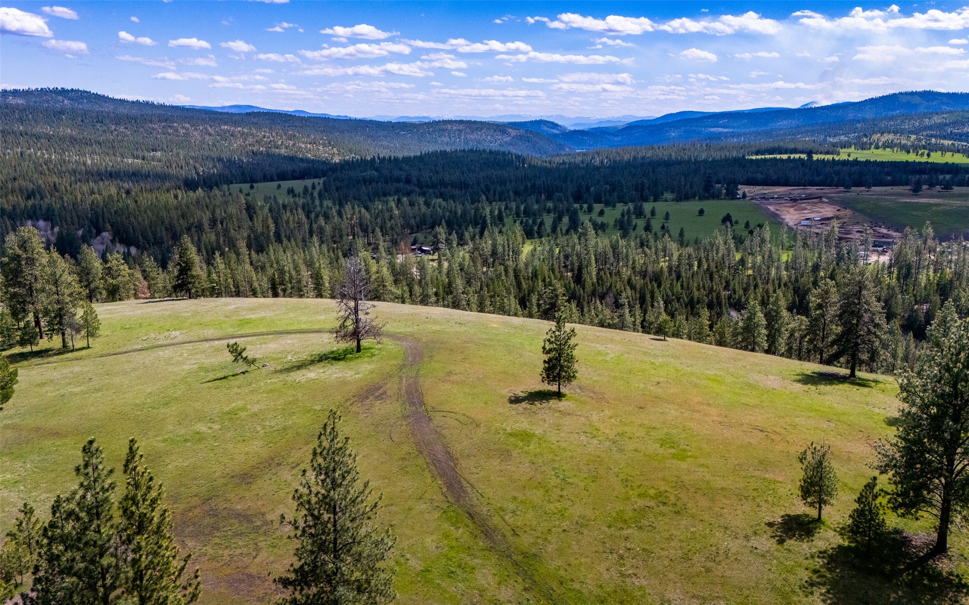3145 Hubbart Dam Road, Marion, MT 59925 3145 Hubbart Dam Road, Marion, MT 59925