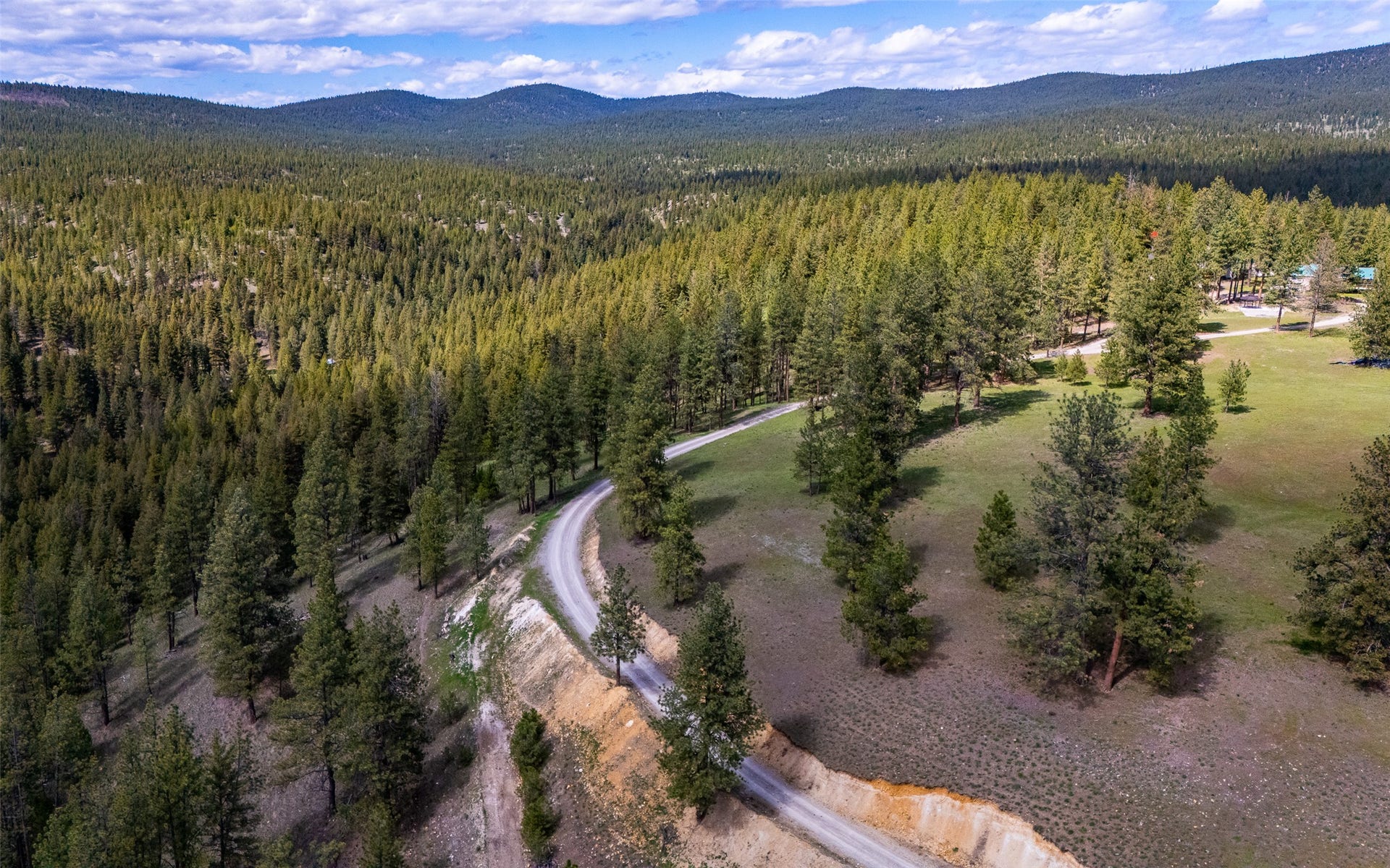 3145 Hubbart Dam Road, Marion, MT 59925 3145 Hubbart Dam Road, Marion, MT 59925