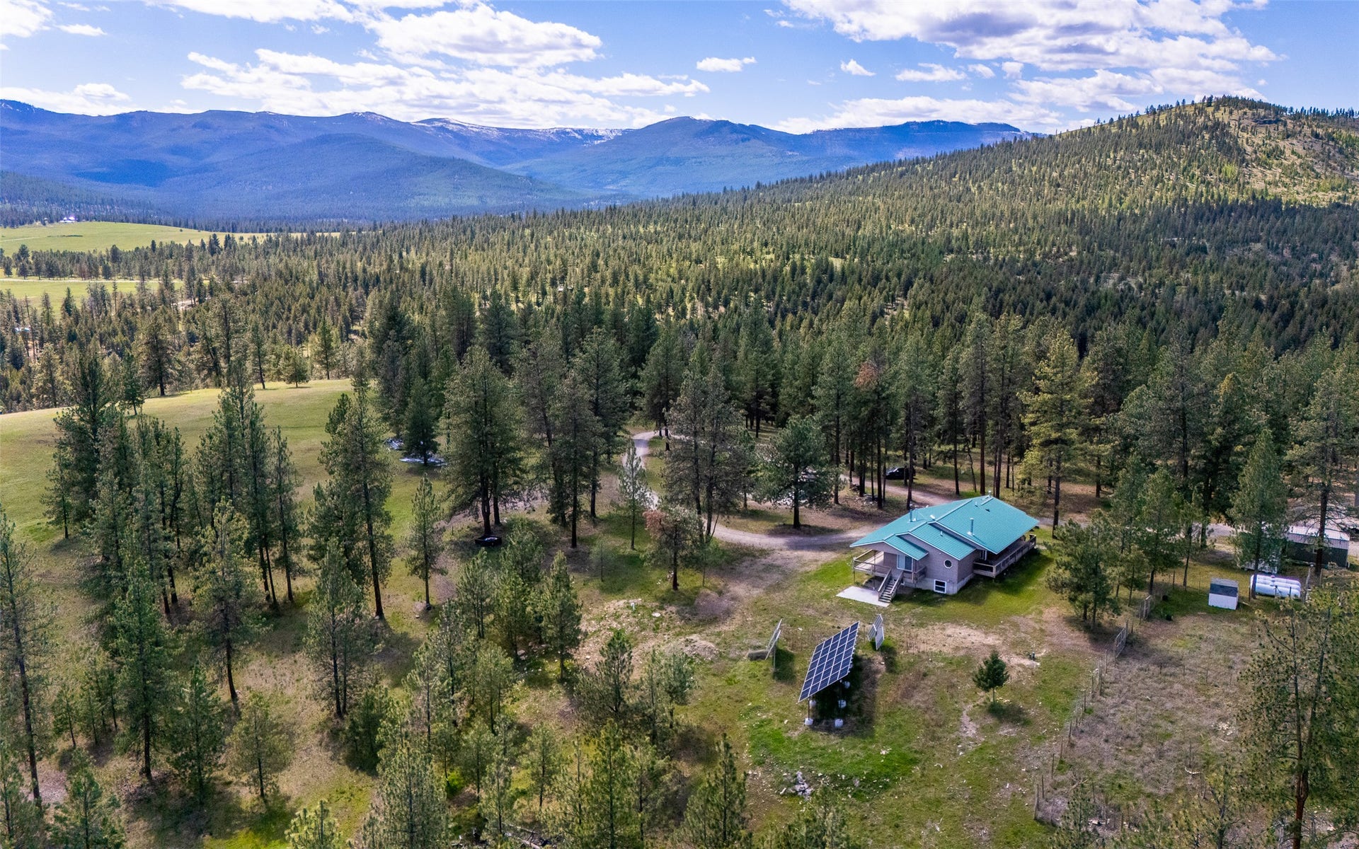 3185 Hubbart Dam Road, Marion, MT 59925 3185 Hubbart Dam Road, Marion, MT 59925