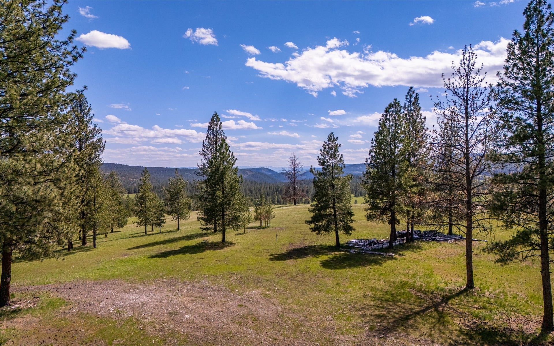 3185 Hubbart Dam Road, Marion, MT 59925 3185 Hubbart Dam Road, Marion, MT 59925