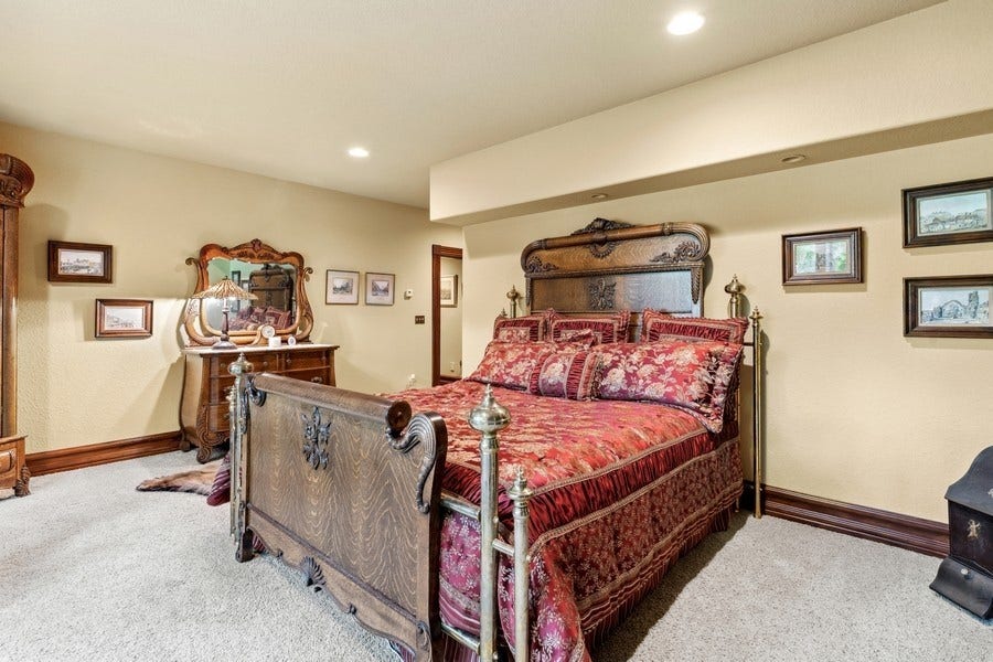 940 McCaffery Road, Bigfork, MT 59911 Guest Bedroom