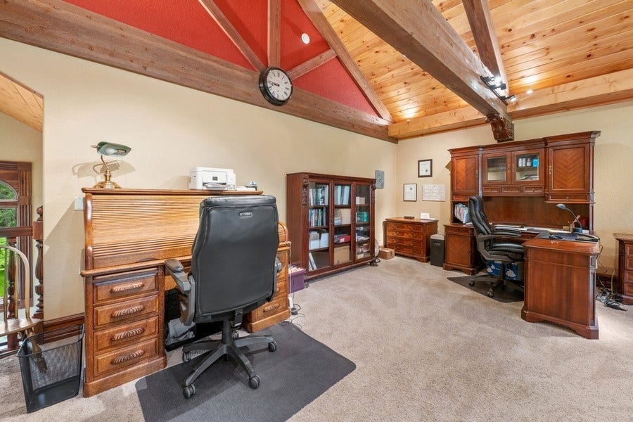 940 McCaffery Road, Bigfork, MT 59911 Loft Office Area
