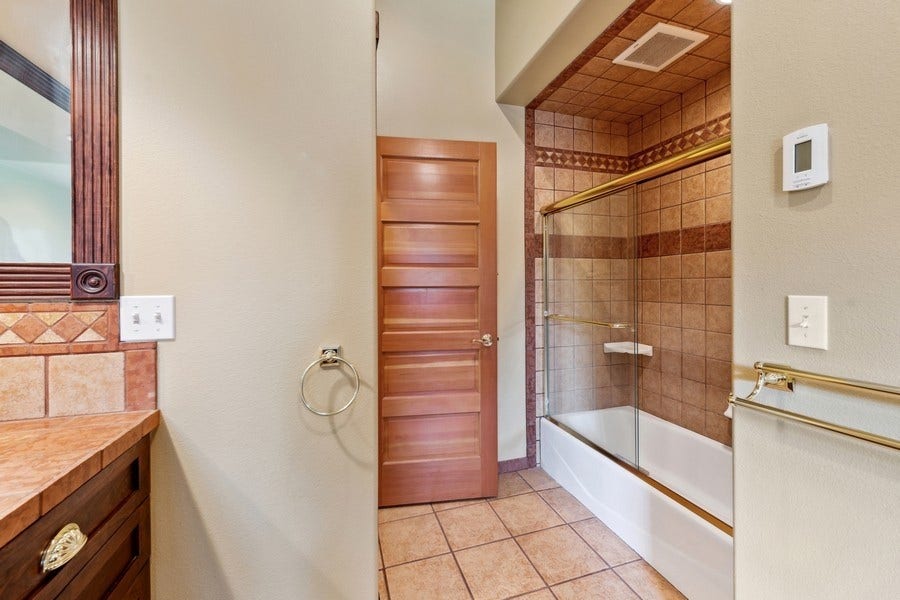 940 McCaffery Road, Bigfork, MT 59911 Guest Apartment Bathroom