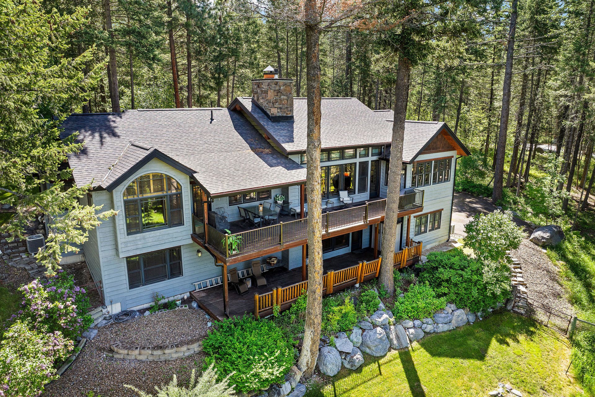 599 Pommel Drive, Bigfork, MT 59911 599 Pommel Drive, Bigfork, MT 59911