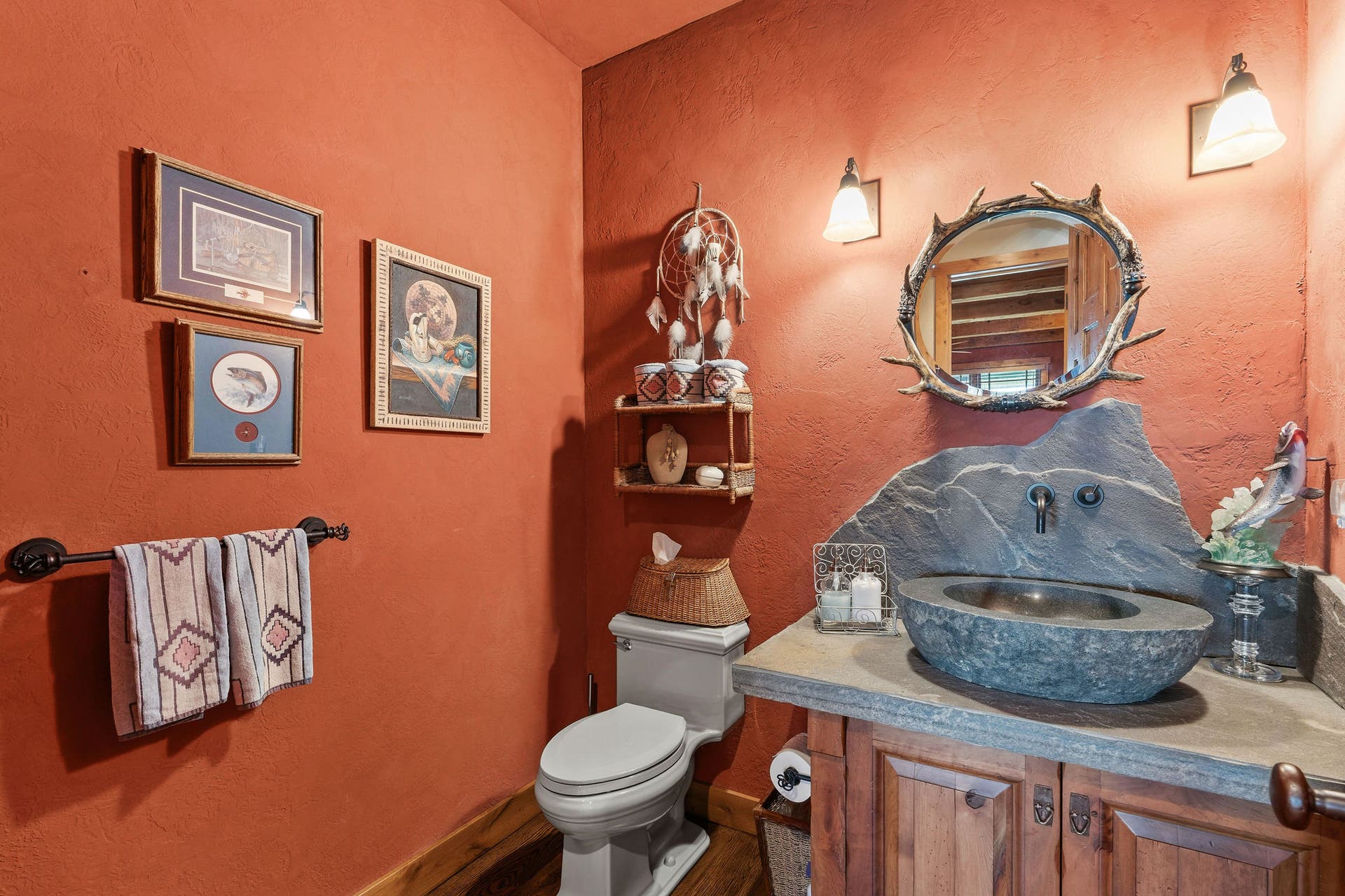599 Pommel Drive, Bigfork, MT 59911 Powder Room