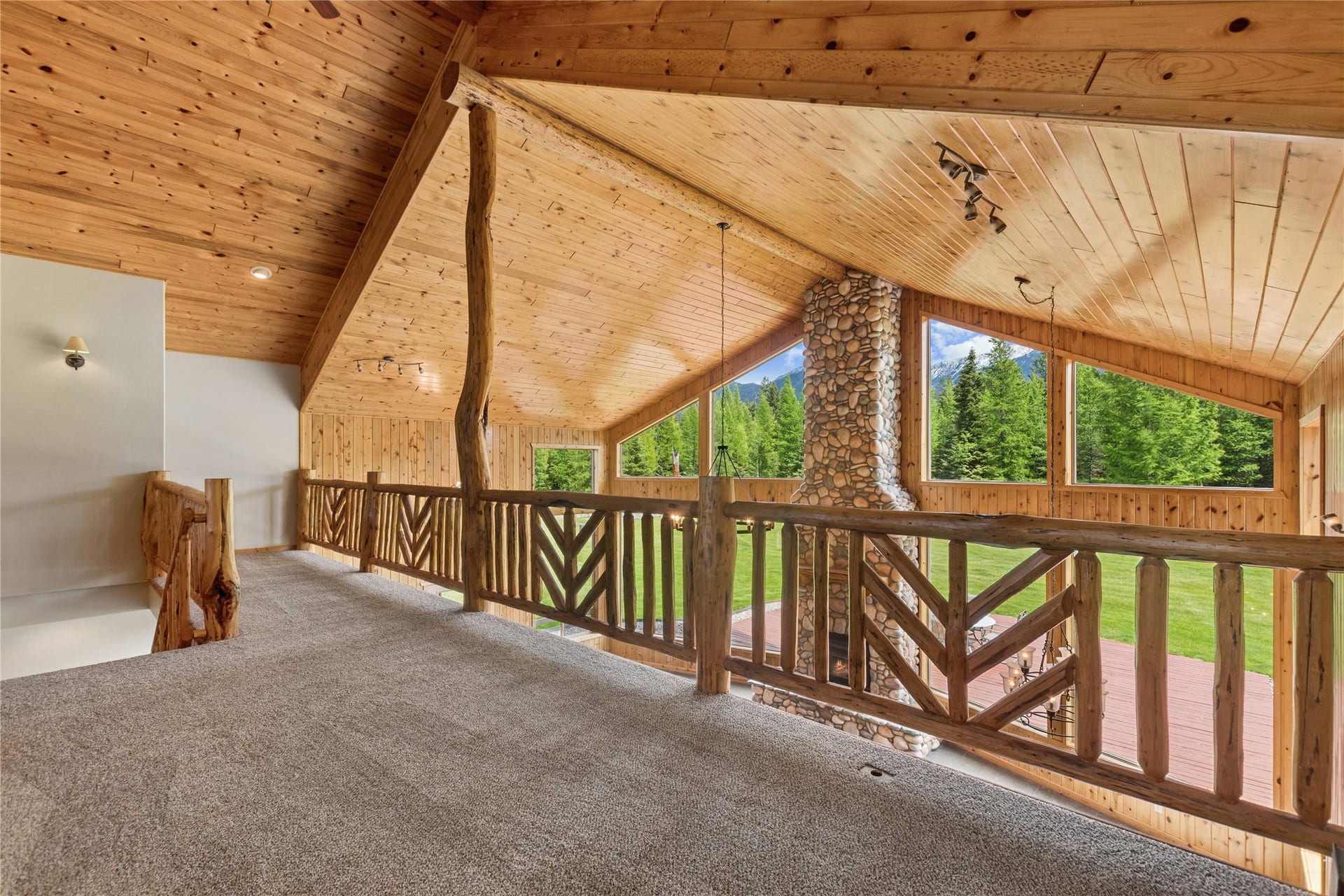28321 Cougar Trail, Bigfork, MT 59911 28321 Cougar Trail, Bigfork, MT 59911