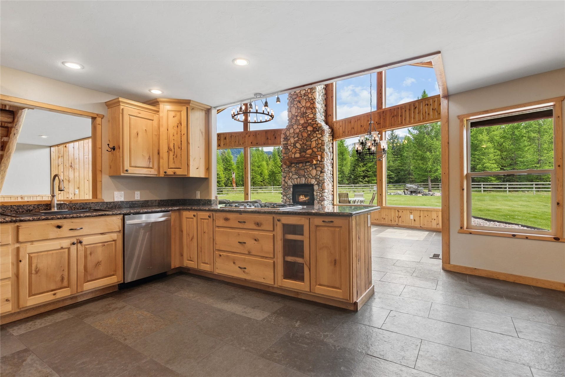 28321 Cougar Trail, Bigfork, MT 59911 28321 Cougar Trail, Bigfork, MT 59911