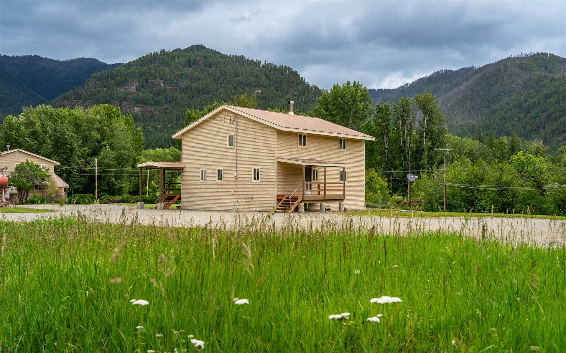 104 and 108 Remington Road, Noxon, MT 59853 104 and 108 Remington Road, Noxon, MT 59853