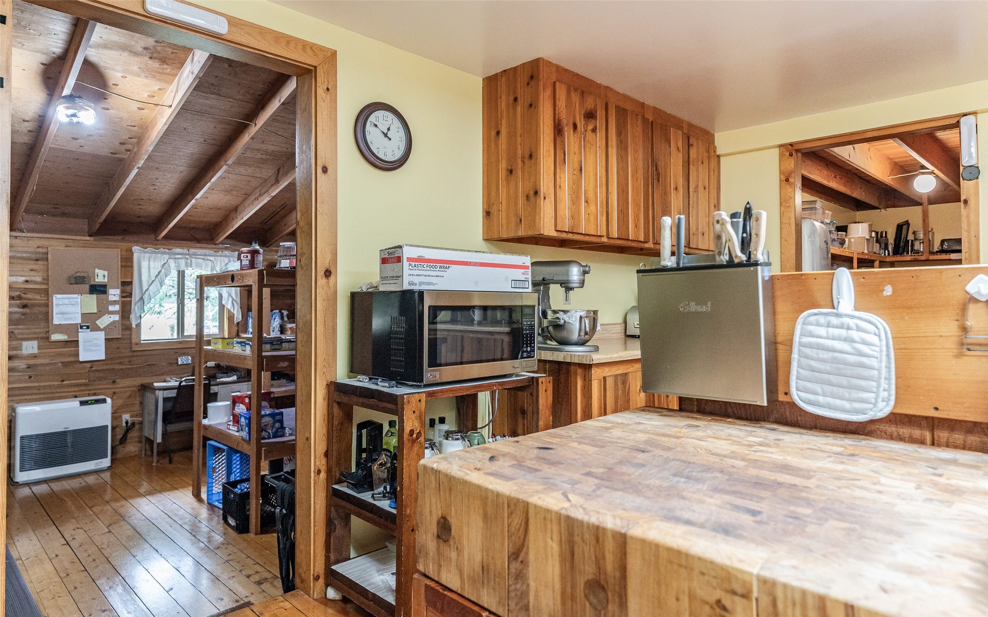 100 Remington Road, Noxon, MT 59853 100 Remington Road, Noxon, MT 59853