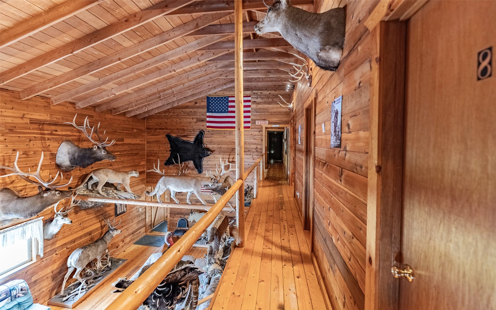 100, 104, 108 Remington Road, Noxon, MT 59853 Lodge