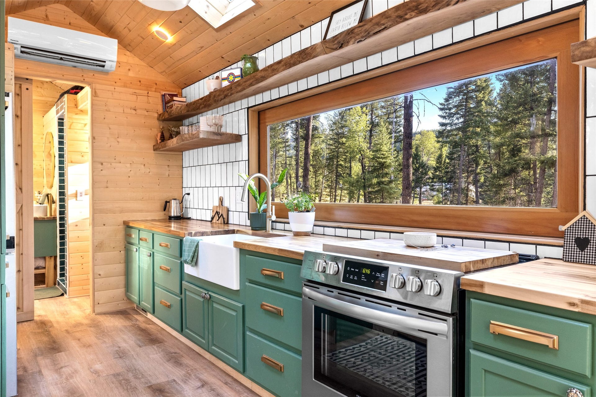 1782 Truman Creek Road, Kila, MT 59920 1782 Truman Creek Road, Kila, MT 59920