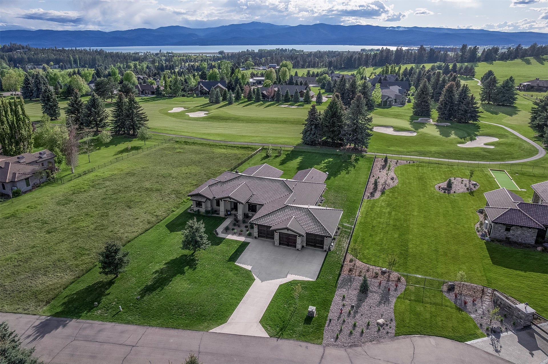 344 Chapman Lane, Bigfork, MT 59911 344 Chapman Lane, Bigfork, MT 59911
