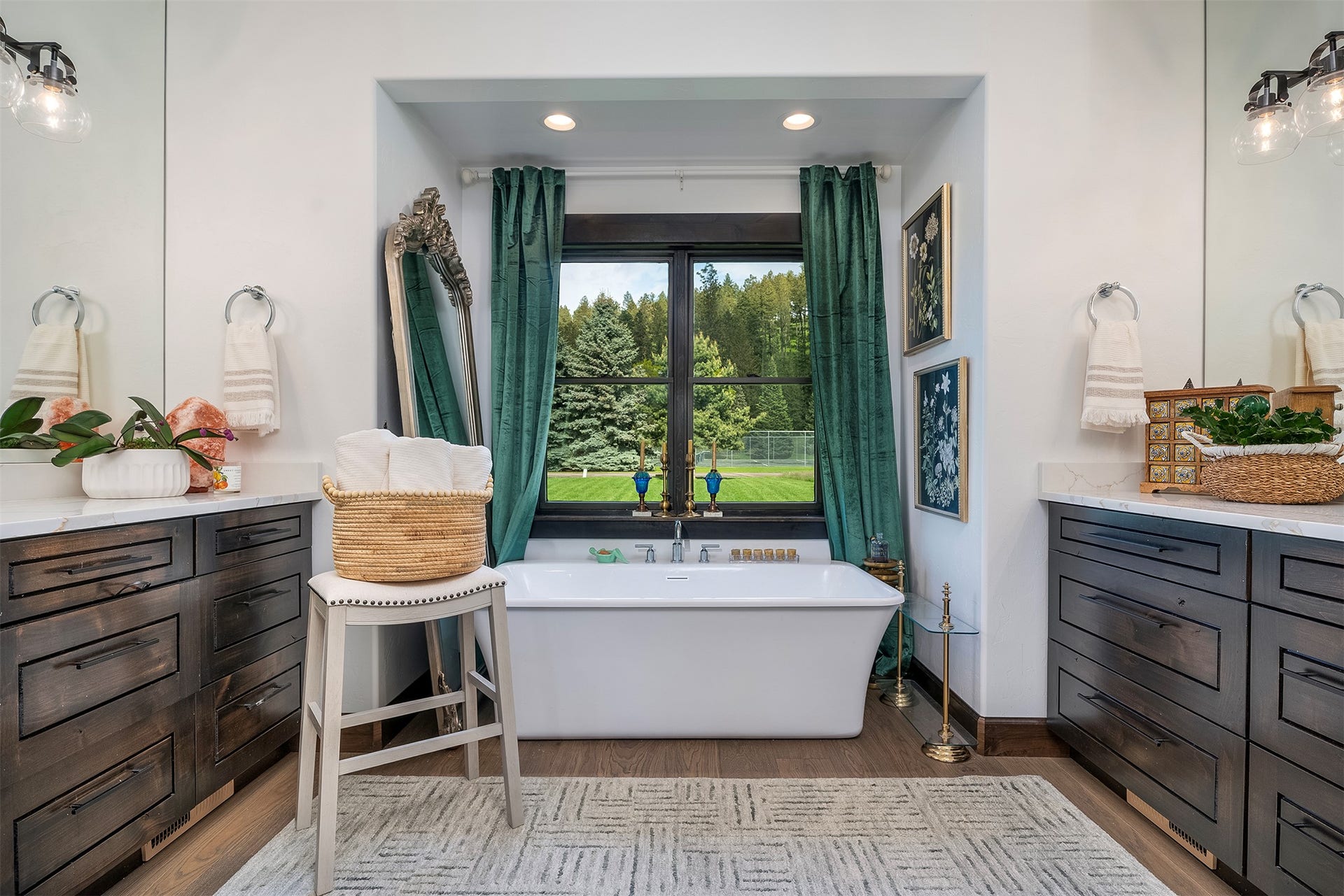 344 Chapman Lane, Bigfork, MT 59911 344 Chapman Lane, Bigfork, MT 59911