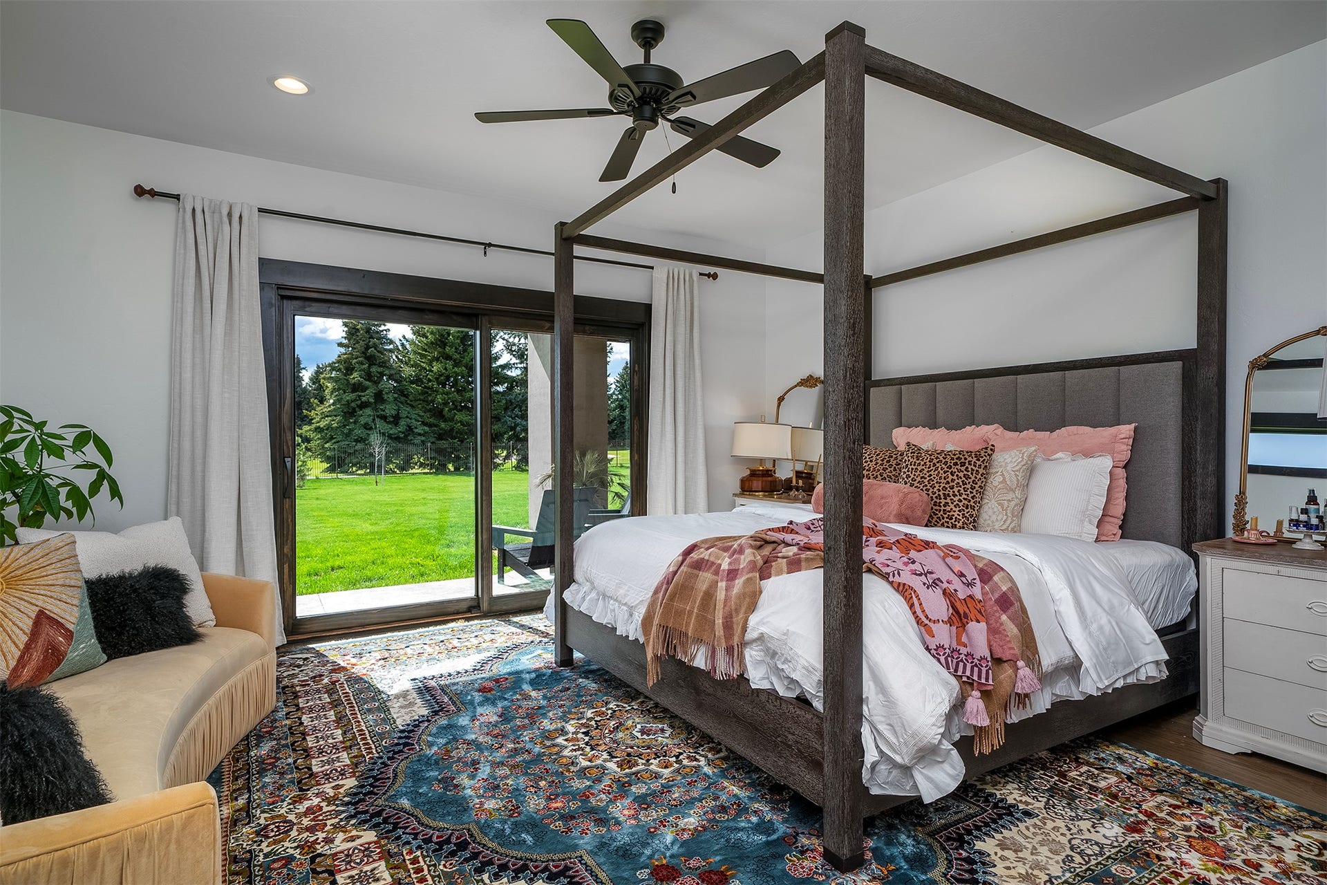 344 Chapman Lane, Bigfork, MT 59911 344 Chapman Lane, Bigfork, MT 59911
