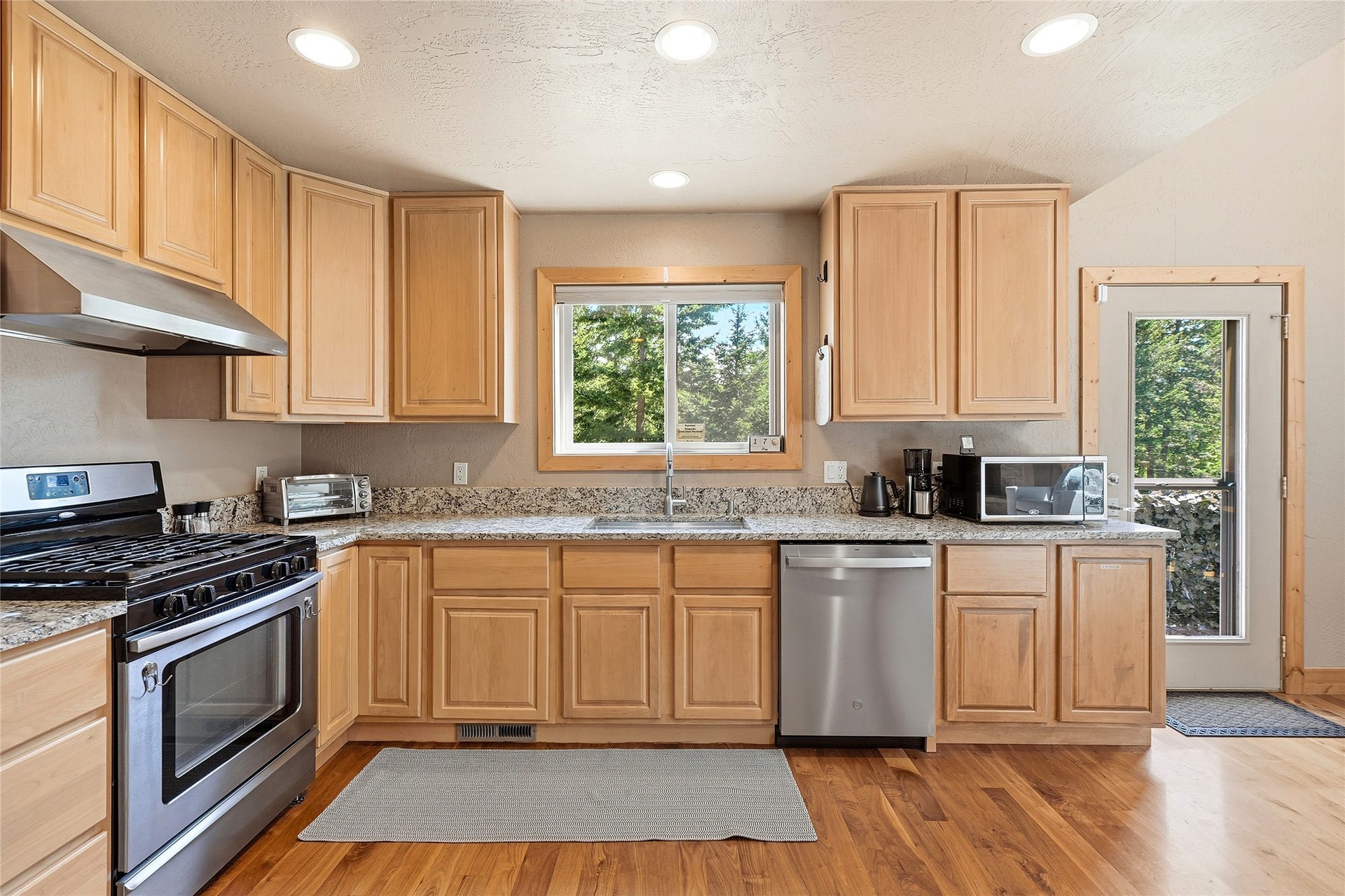 14583 Sylvan Drive, Bigfork, MT 59911 14583 Sylvan Drive, Bigfork, MT 59911