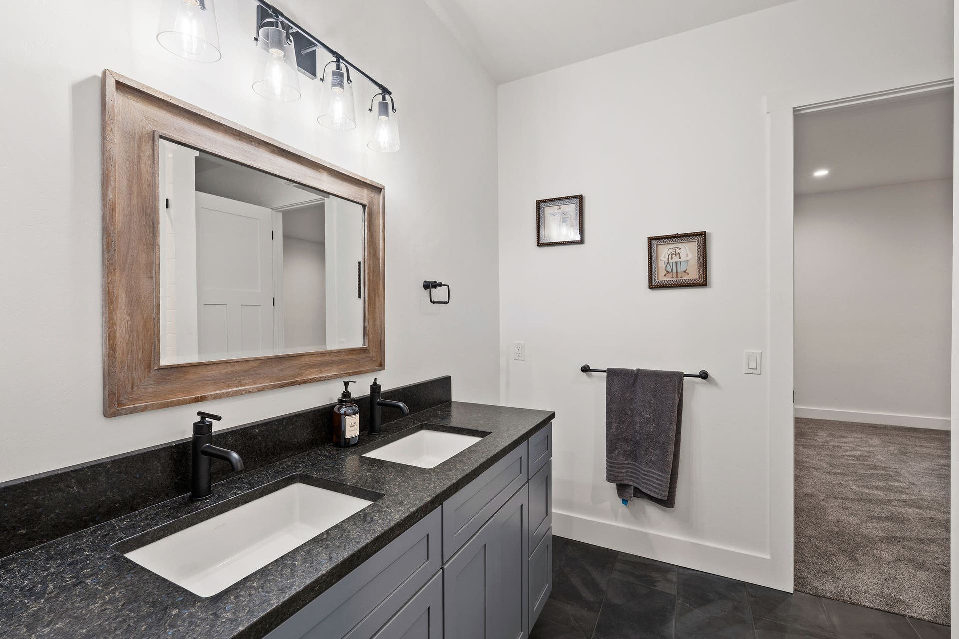 14051 Big Rock Way, Bigfork, MT 59911 Jack & Jill full bath, granite countertops, dual sink