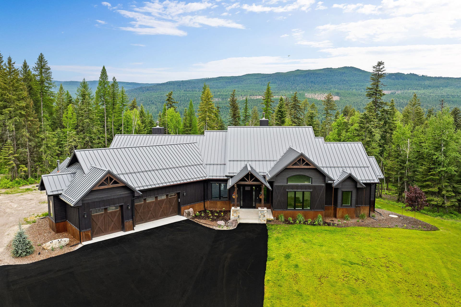 14051 Big Rock Way, Bigfork, MT 59911 43x30 attached garage