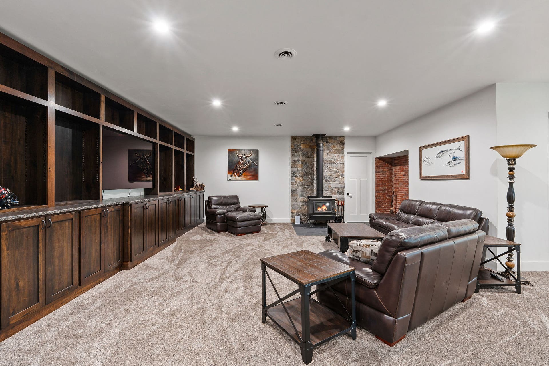 14051 Big Rock Way, Bigfork, MT 59911 Blaze King 40 wood stove