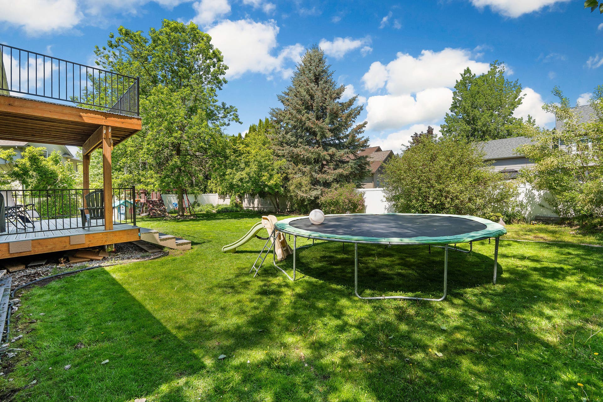 149 River View Drive, Kalispell, MT 59901 149 River View Drive, Kalispell, MT 59901