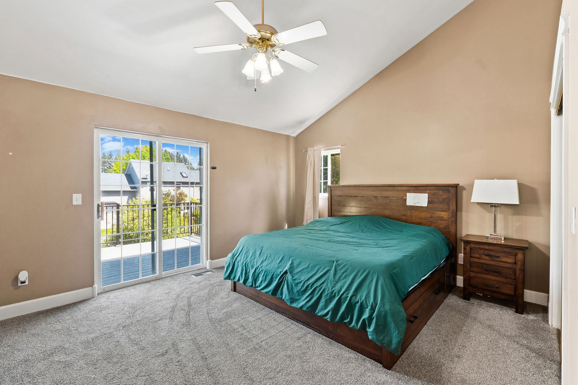 149 River View Drive, Kalispell, MT 59901 149 River View Drive, Kalispell, MT 59901