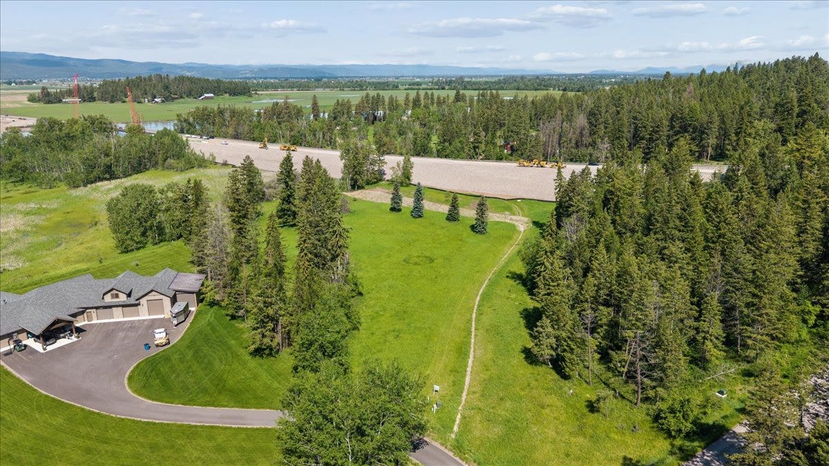 338 Hanging Rock Drive, Bigfork, MT 59911 338 Hanging Rock Drive, Bigfork, MT 59911