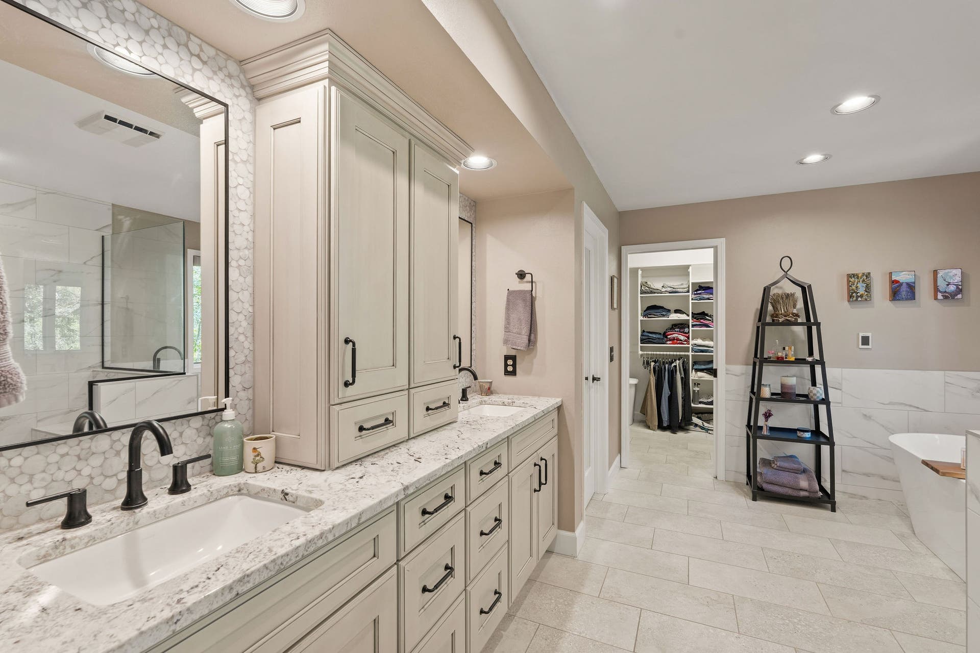 188 Eagle Bend Drive, Bigfork, MT 59911 Primary Bath