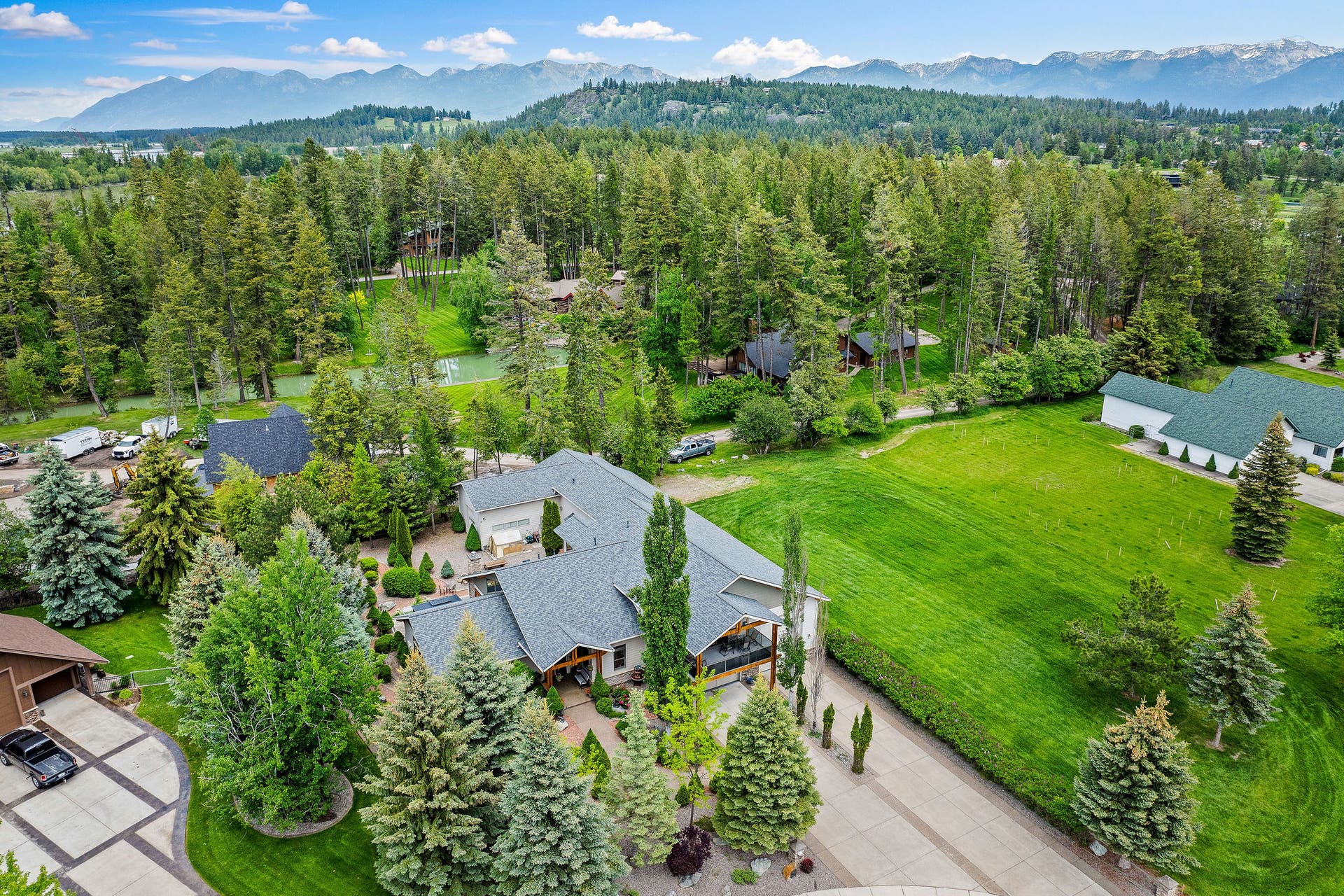 229 Harbor Drive, Bigfork, MT 59911 4-season recreation steps away