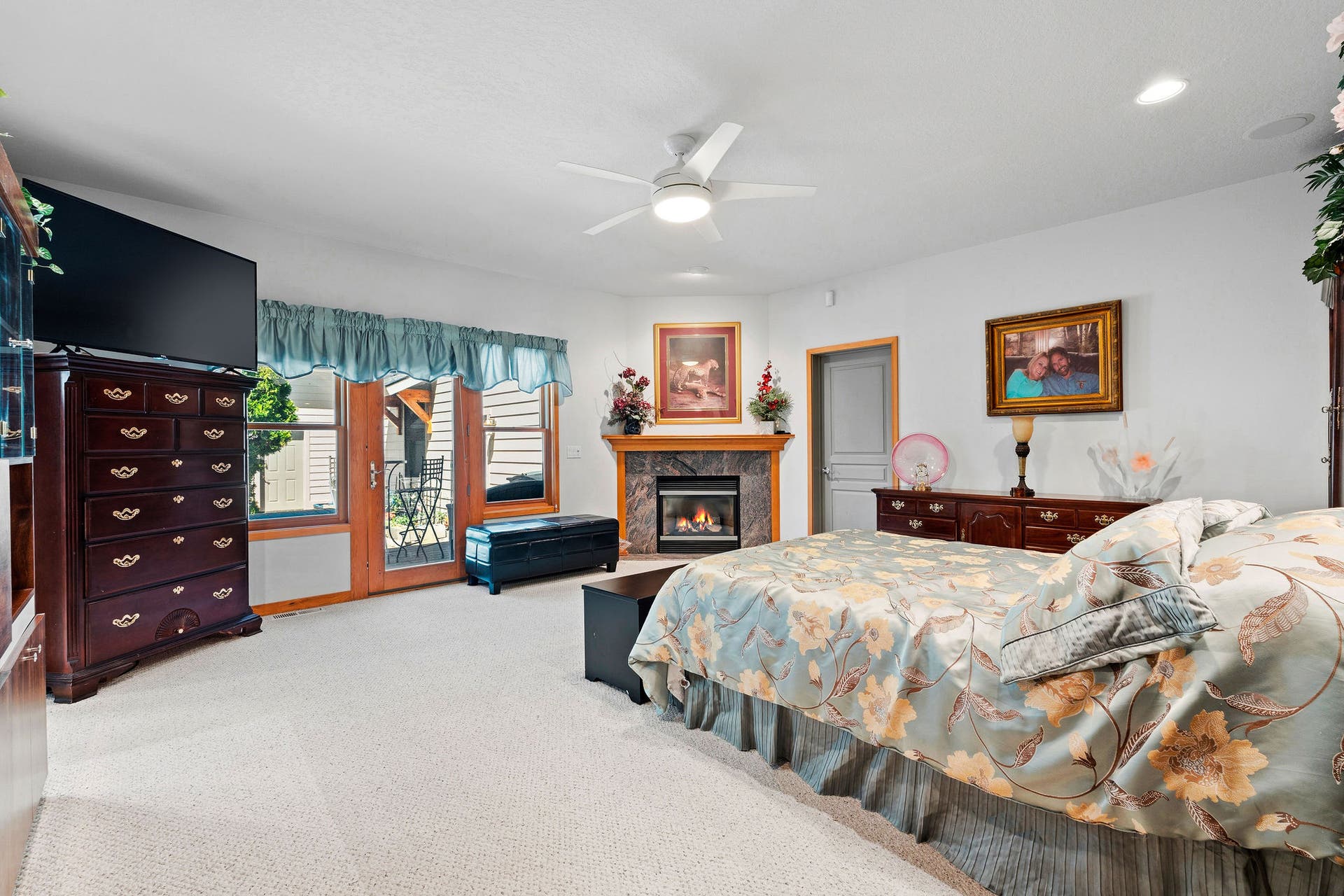 229 Harbor Drive, Bigfork, MT 59911 Primary bedroom with exterior access to back patio