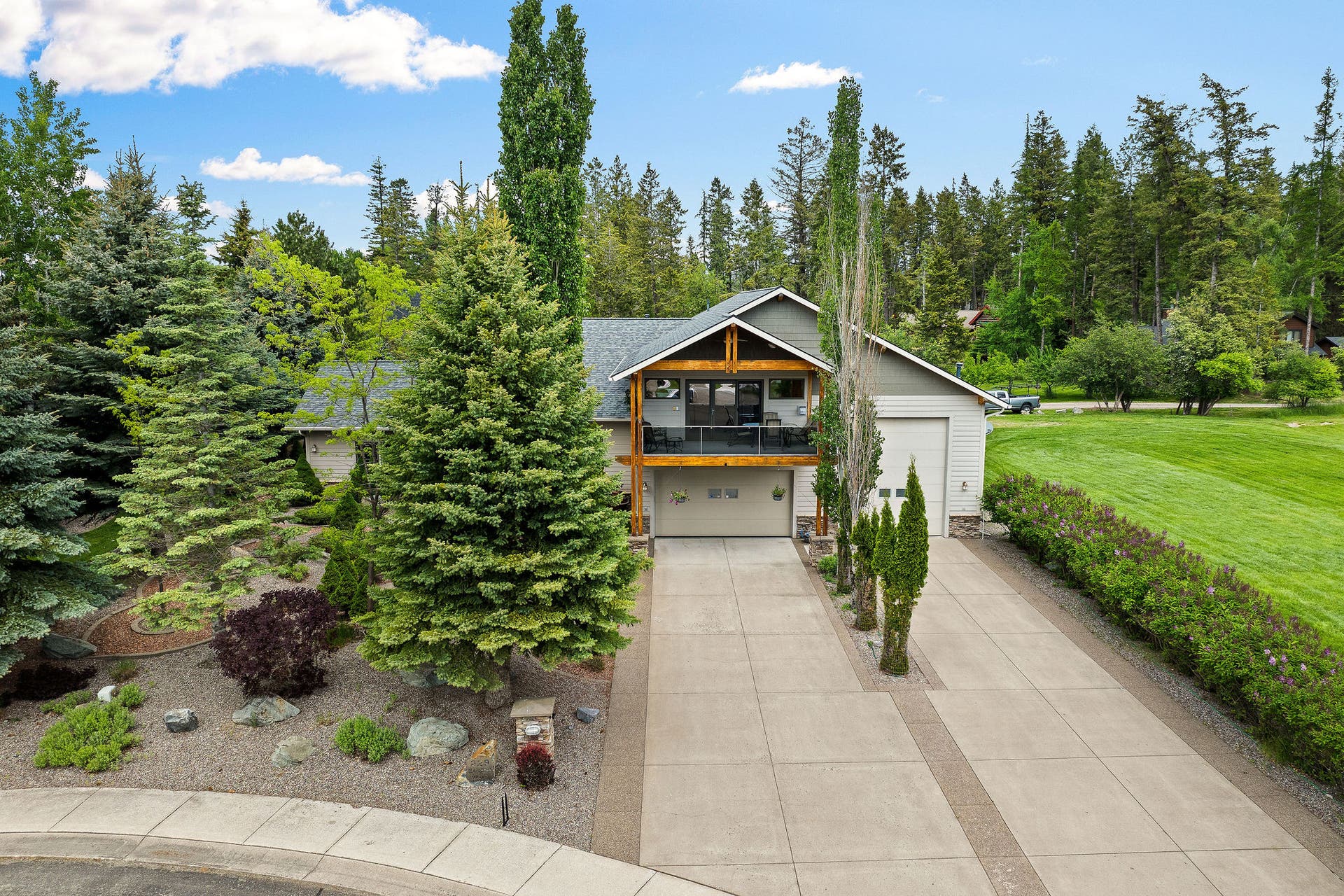 229 Harbor Drive, Bigfork, MT 59911 3,476 SF home