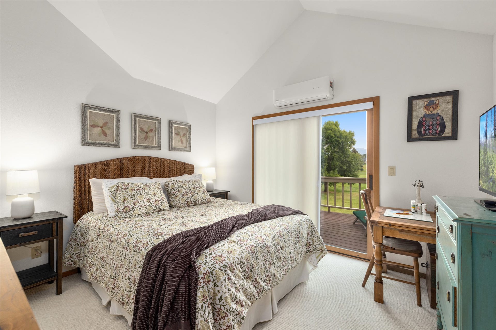 183 Golf Terrace, #B, Bigfork, MT 59911 2nd Level bedroom