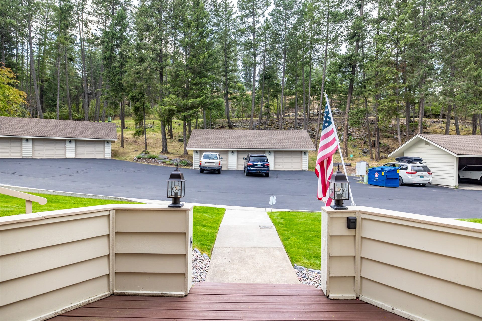 183 Golf Terrace, #B, Bigfork, MT 59911 Single Detached Garage