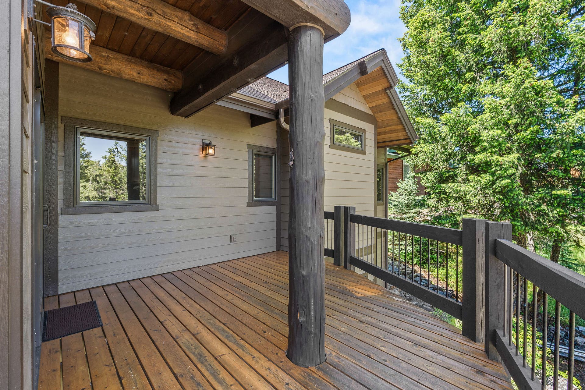 129 Bjork Drive, Bigfork, MT 59911 Deck off dining room