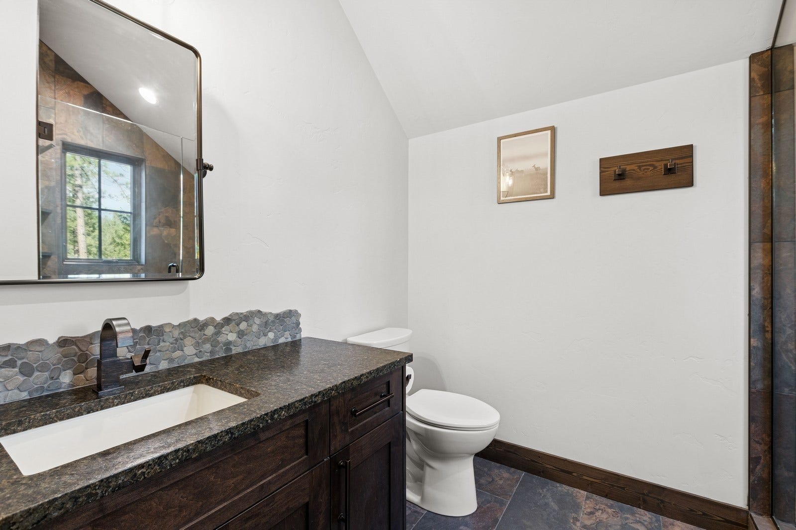 30 Boulder Lane, Eureka, MT 59917 Upstairs loft bathroom