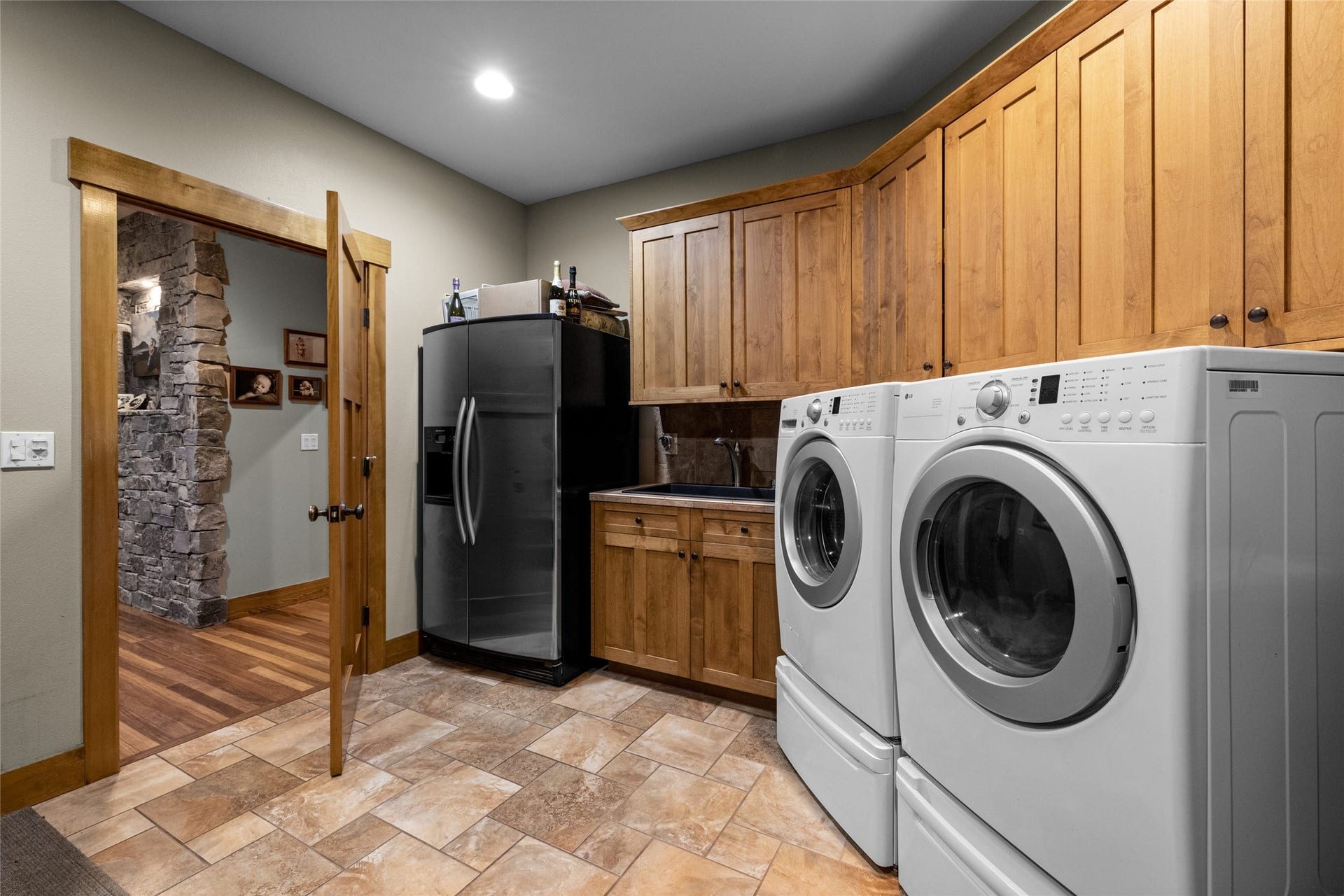 10 Wood Ridge Drive, Columbia Falls, MT 59912