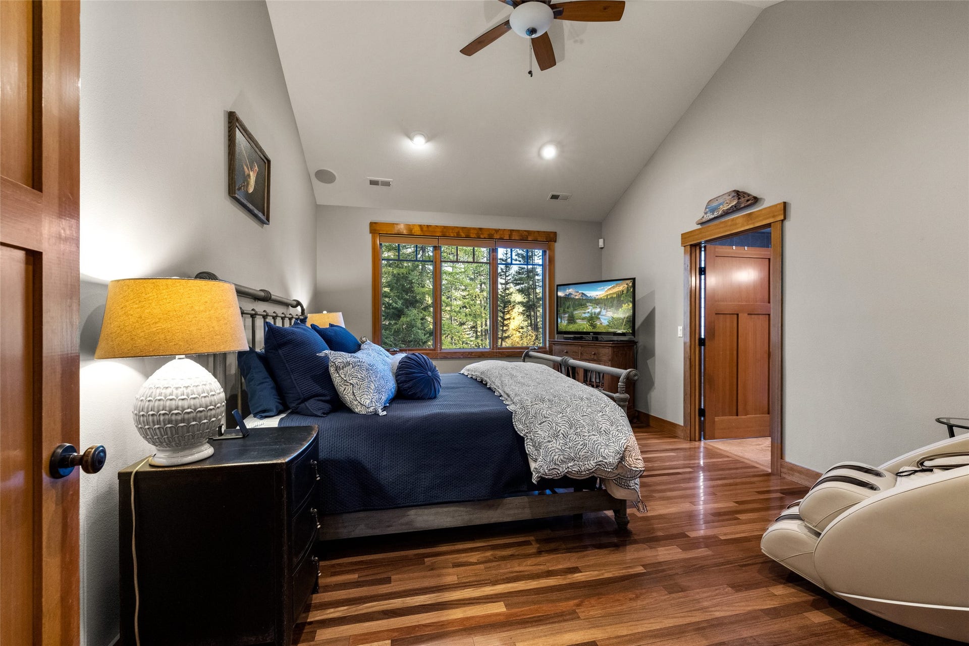 10 Wood Ridge Drive, Columbia Falls, MT 59912