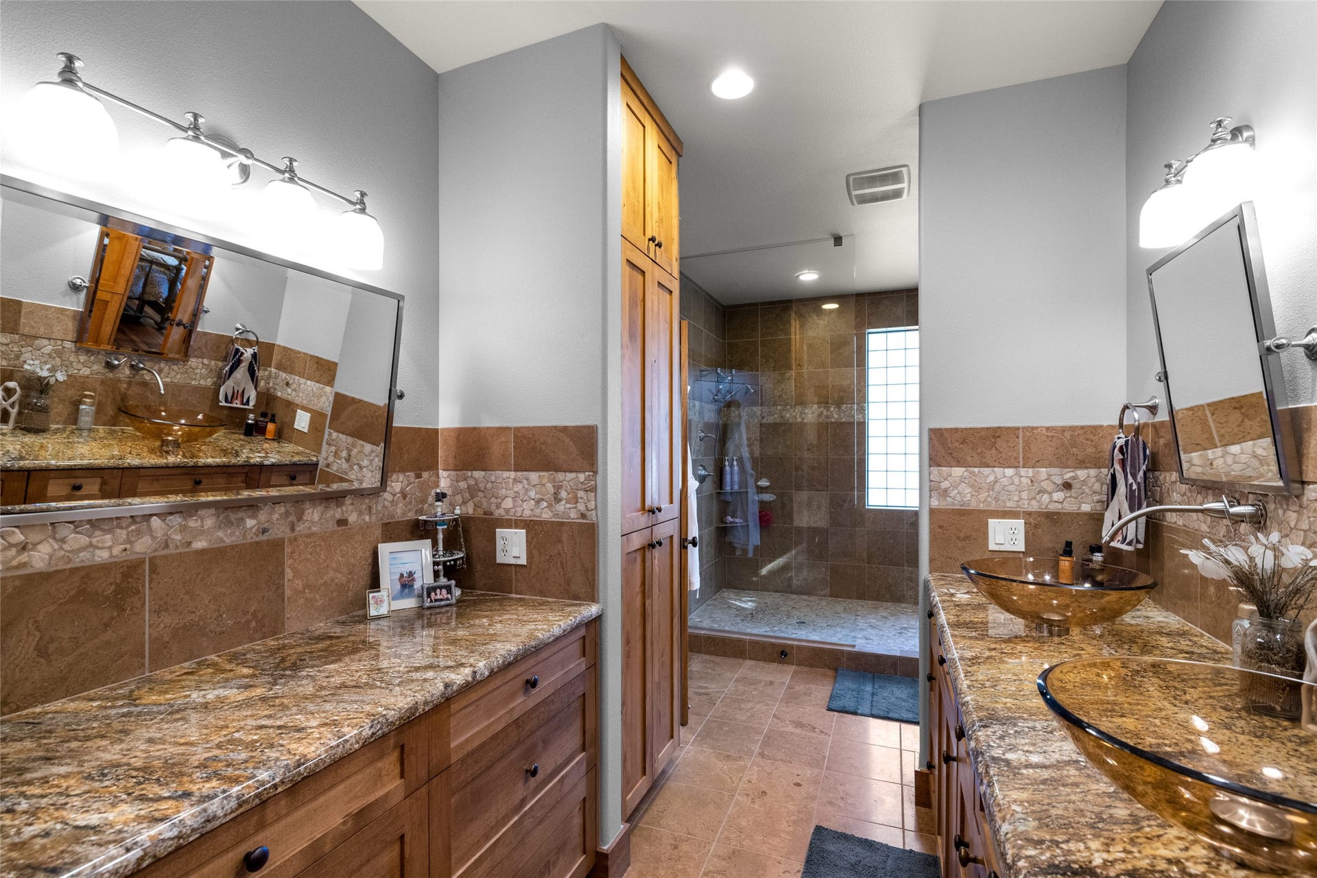 10 Wood Ridge Drive, Columbia Falls, MT 59912