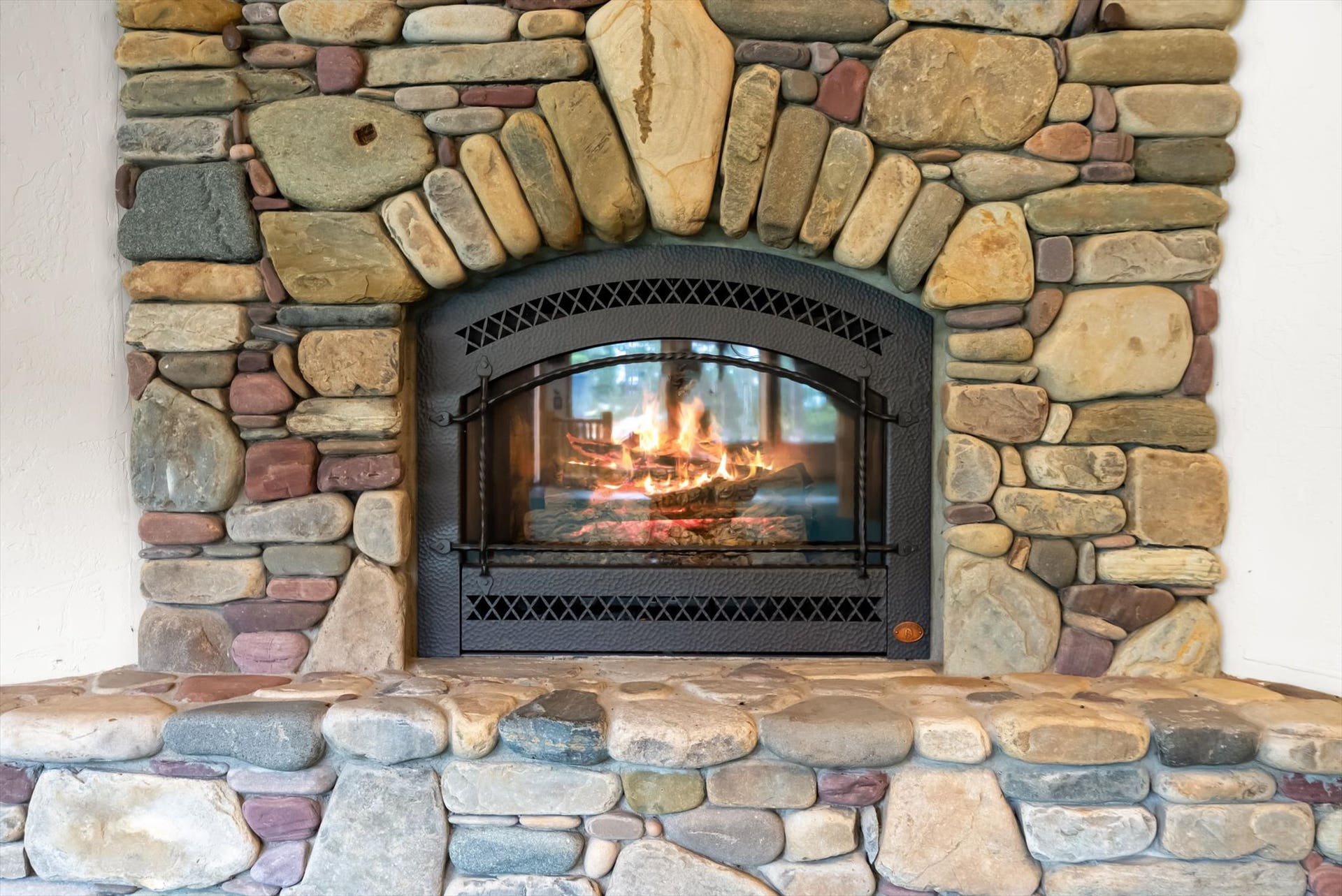 Gas Fireplace downstairs in showroom